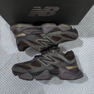 New Balance 9060 Dark Grey Sneakers